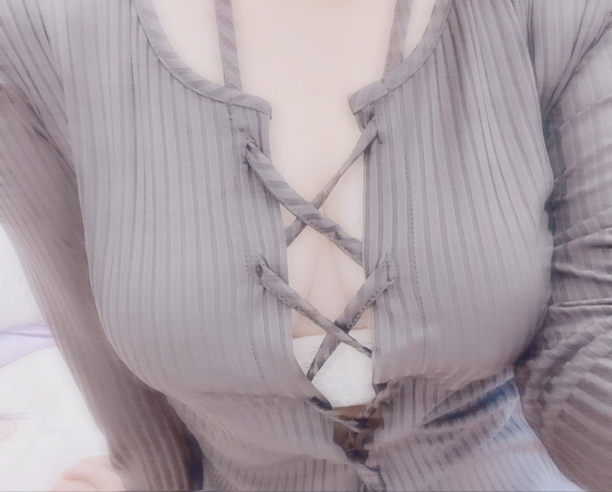 不是
我第一次被人家說太騷很解
很無感
我不知道該笑還是哭~~
#高雄左營