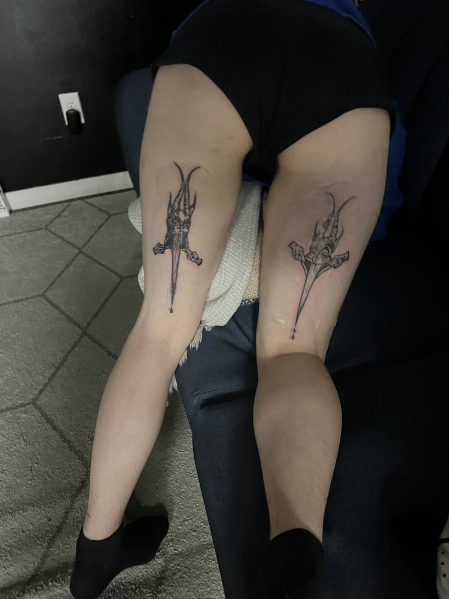 NEW TATTOOS 😻😻 ts hurt so bad 😫 my thighs are still sore, but infinitely swaggier + my cute ass 😛