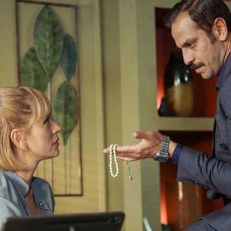 "Derya’nın babasına ihaneti dengeleri değiştirirken, Timur bu ihaneti öğrenince Zülfikar Karslı’ya acı gerçeği söyler."
ittifakımız hemen bozuluyor mu ya 🥺
#Veliaht  | #YahDer