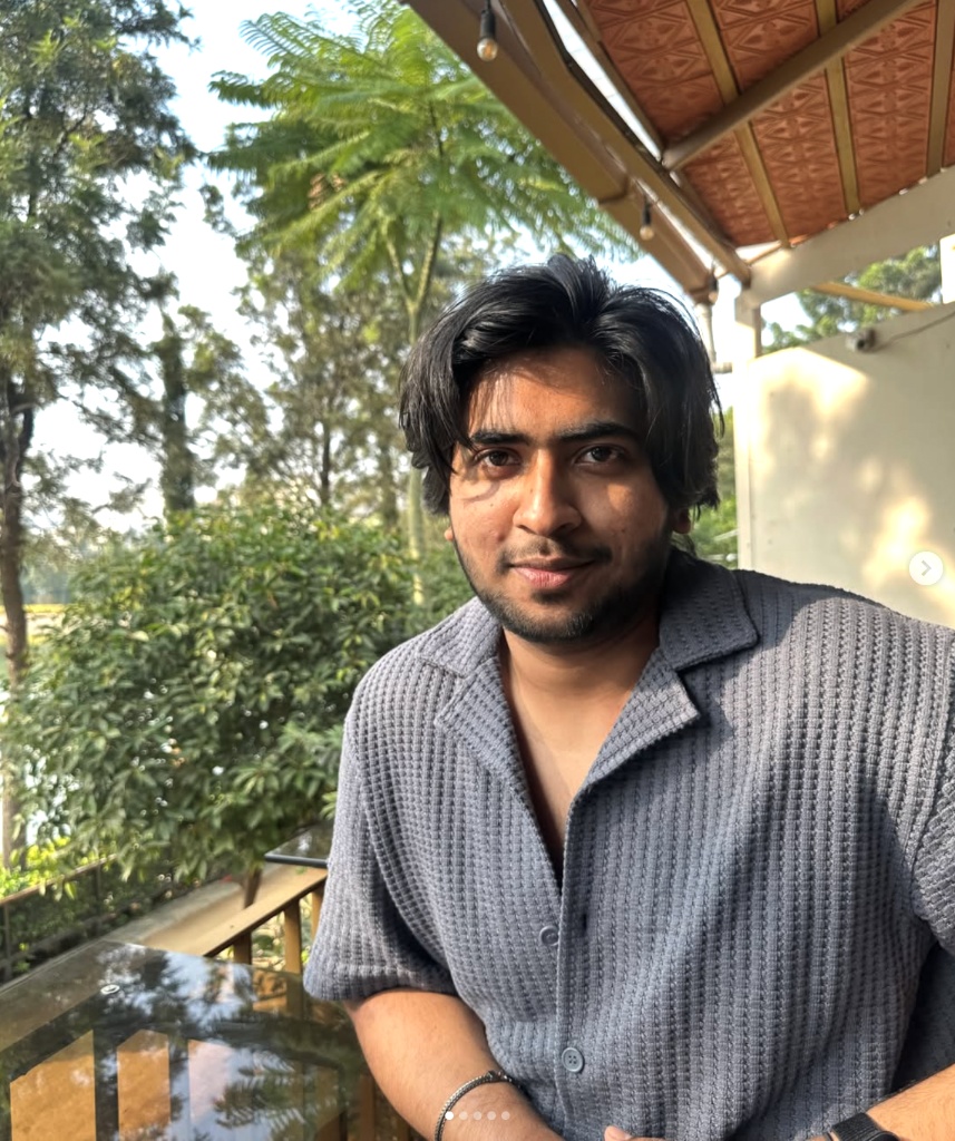 harshith's tweet image. I’m changing my profile pic to a girl

Currently at 2786 followers. Let’s see where i’m sitting at the end of the year.

Only the OGs will know.