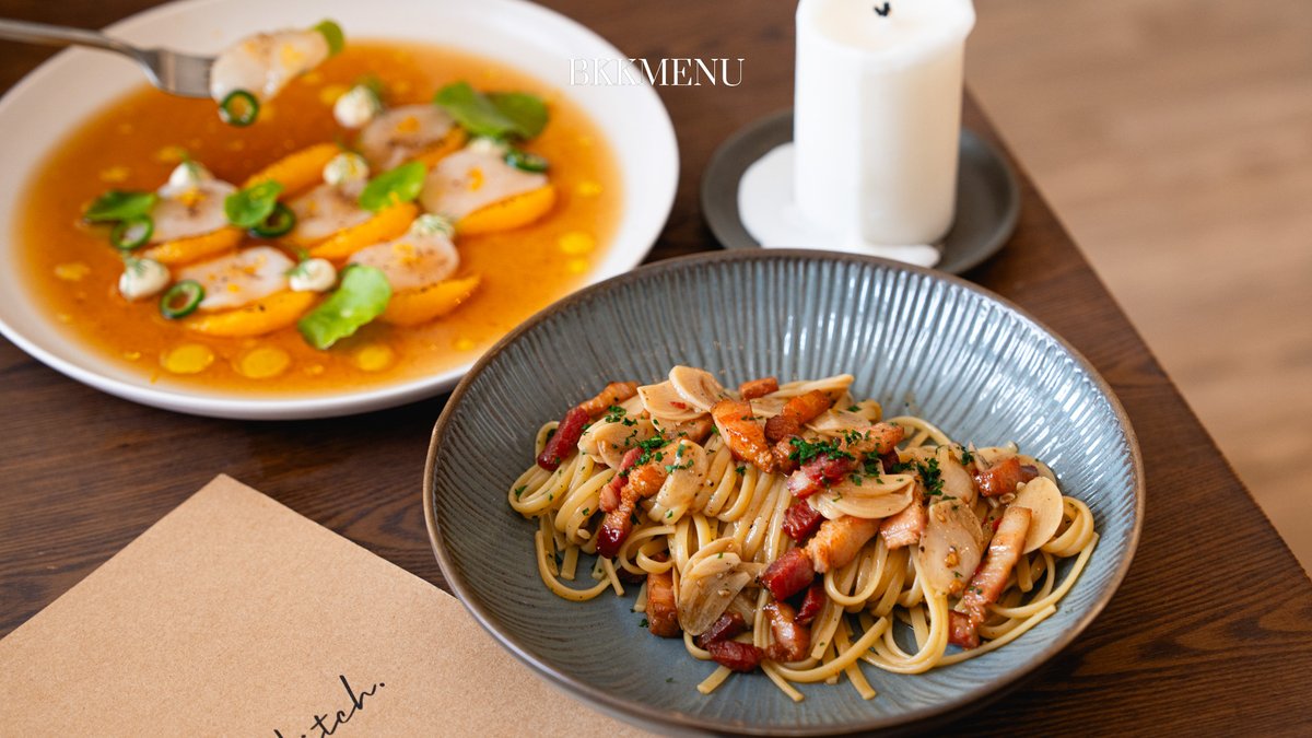 bkkmenu's tweet image. #CITYGUIDE รอบนี้ชวนไปเดินเล่นแบบ Slowdown Day กันที่ย่าน “เย็นอากาศ – นางลิ้นจี่” โลเคชันไม่ไกลจากสาทรที่กำลังมาแรง ✨
.
อ่านเต็มๆ ได้ที่ : bkkmenu.com/eat/stories/ye…
.
#BKKMENU #BKKGUIDES #YenAkat #Nanglinchee #เย็นอากาศ #นางลิ้นจี่