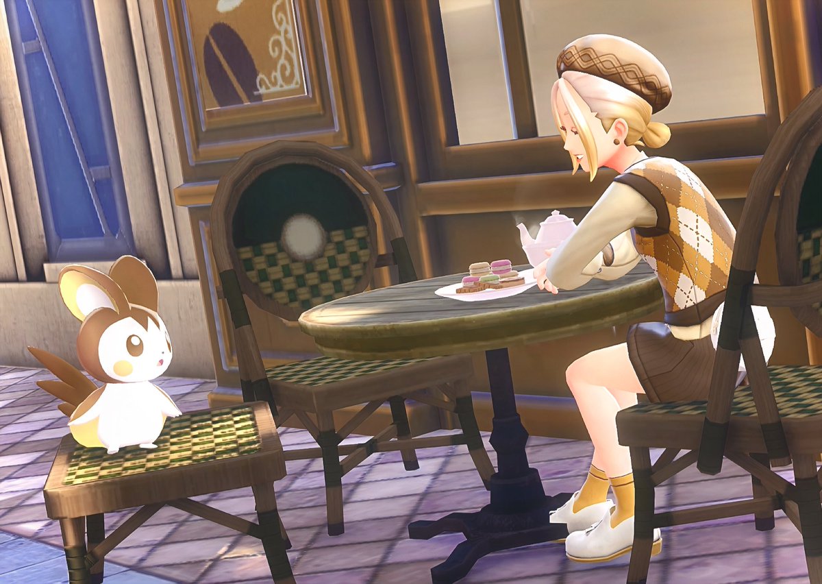 Cafe time𓂃𓈒𓏸︎︎︎︎ 🫖🧁🤎 色違いエモンガちゃんと