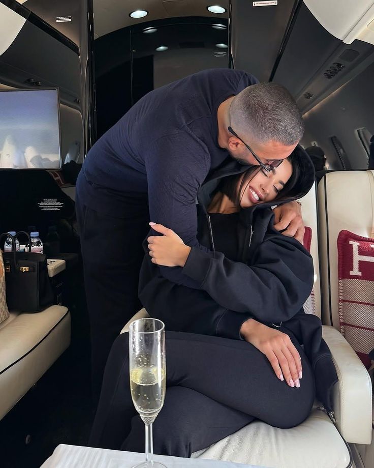 𝐒𝐜𝐫𝐨𝐥𝐥 𝐩𝐢𝐜𝐬 (@scrollpics) on Twitter photo 