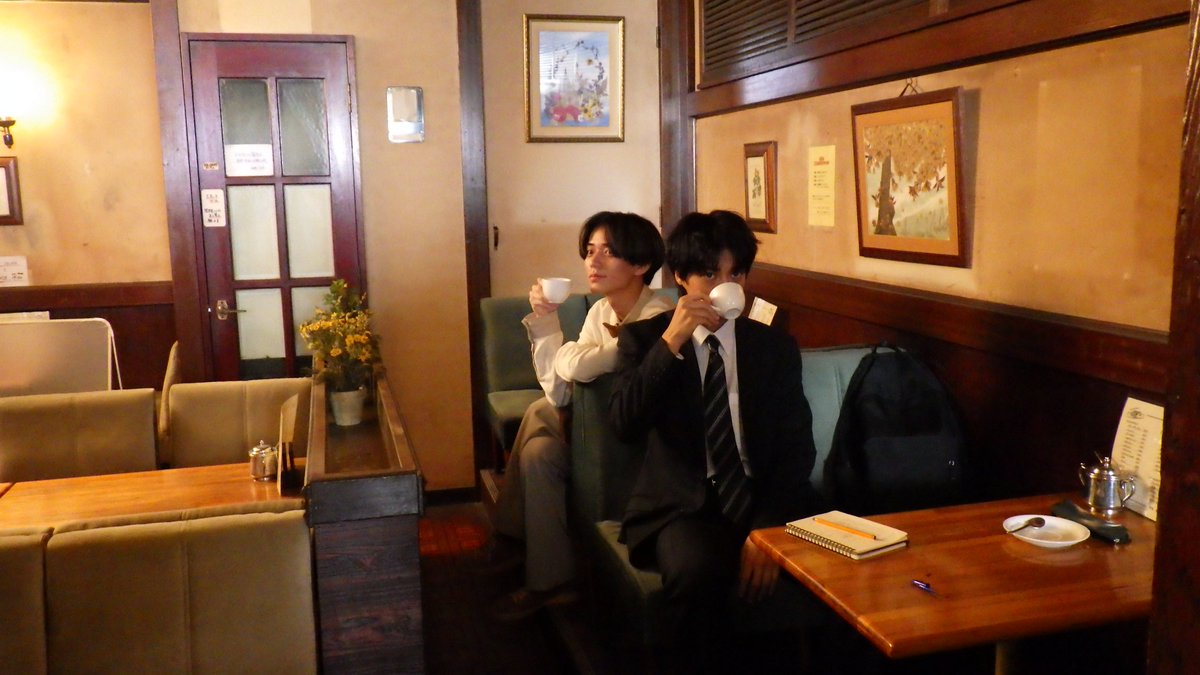 kp_STARRING_UM's tweet image. 𝐂𝐈𝐍𝐄𝐌𝐀『𝟒月𝟏日』
　  🎧「4月1日」
━━━━━━━━━━━━
　📸撮影オフショット

King &amp;amp; Prince「STARRING」12.24💿
#KingandPrince #STARRING