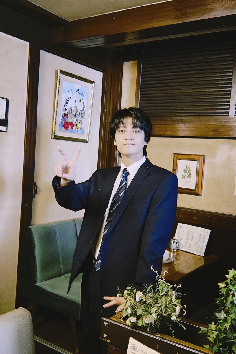 kp_STARRING_UM's tweet image. 𝐂𝐈𝐍𝐄𝐌𝐀『𝟒月𝟏日』
　  🎧「4月1日」
━━━━━━━━━━━━
　📸撮影オフショット

King &amp;amp; Prince「STARRING」12.24💿
#KingandPrince #STARRING