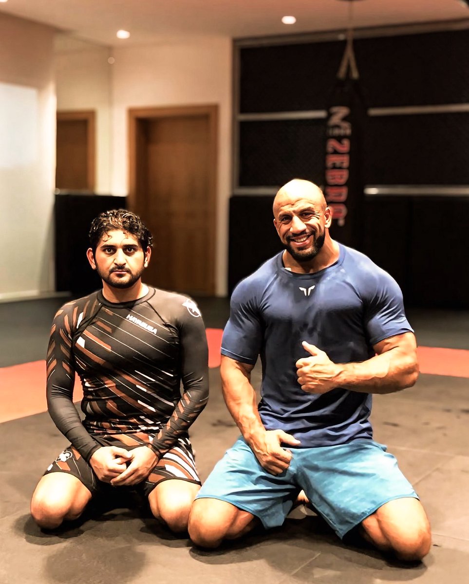 Tam_Khan's tweet image. I’ve had the honour of knowing His Highness Sheikh Maktoum bin Mohammed Al Maktoum for years a leader I’m grateful to call a friend.
Happy UAE National Day, I’m proud of this country and the people who drive it forward. A place i call home. Alhamdhulillah 🇦🇪