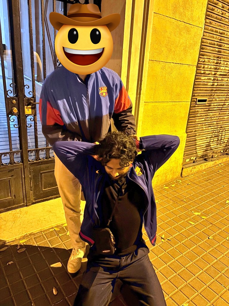 JanuBuilds's tweet image. I actually got arrested in Barcelona... 😭

…for dropping the craziest Black Friday deal we’ve ever done at Effortless Backlinks.

⏳ 5 days left
Code: EB2025