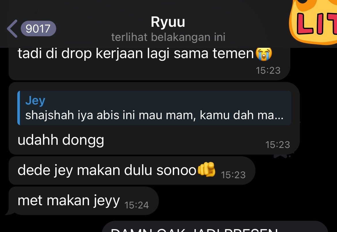 J tweet media