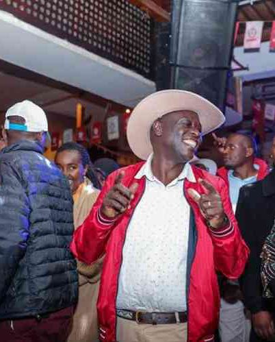 RamzZy_'s tweet image. To be fair Kikuyus are the first African Tribe to have Cowboys so it checks out. Hau ní Howdy… More money, More Githi…