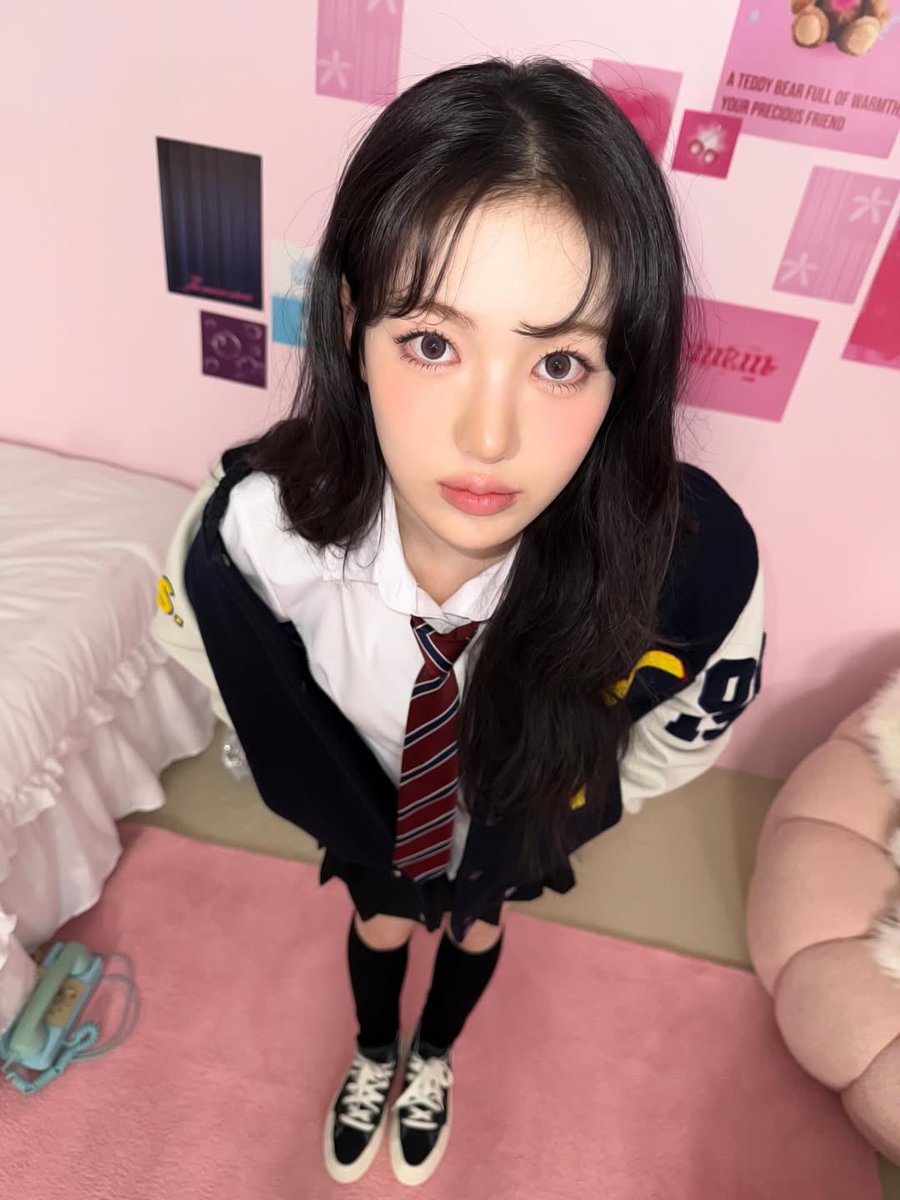 설 tweet media
