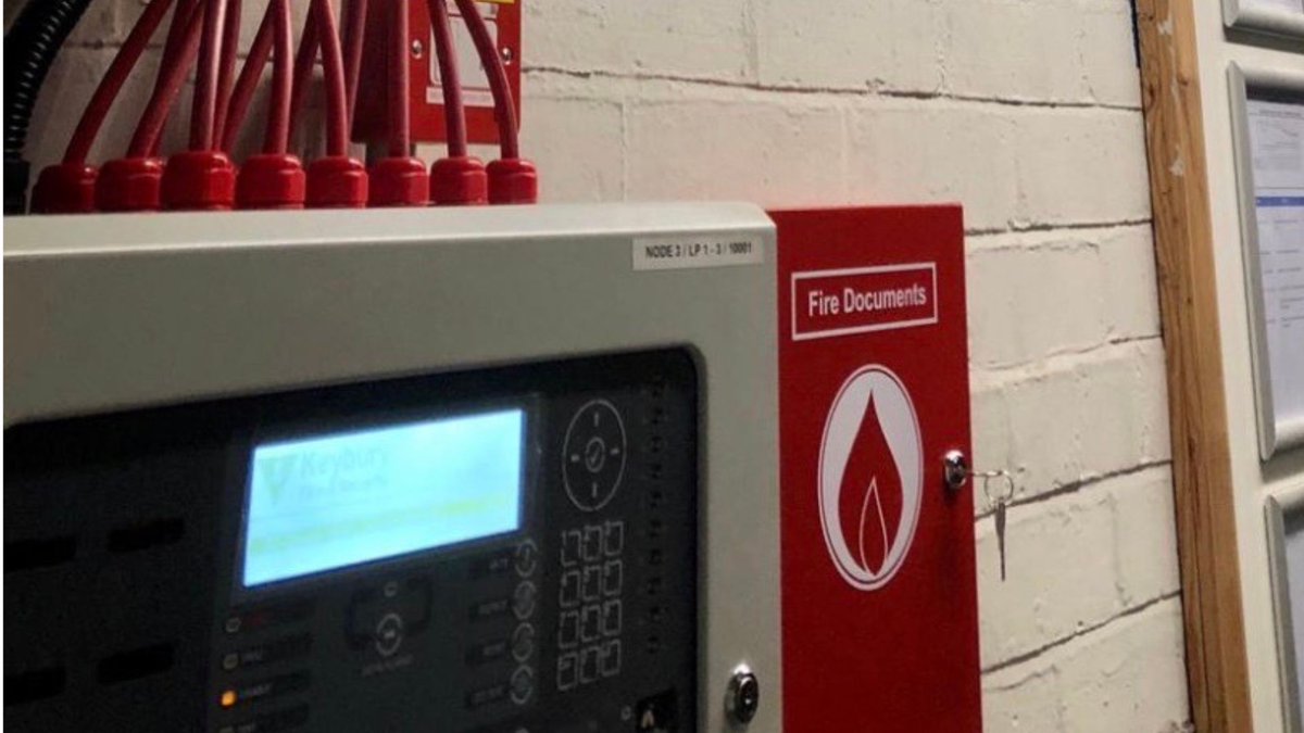 KeyburyFS's tweet image. 🔥The Hidden Costs of Not Installing a Fire Alarm System 🔥

keybury.co.uk/news/fire-alar…

#businessrisks #commercialsolutions #commercialrisk #commercialpremises #clientconversations #businesscompliance #riskassessment #businesssafety #healthandsafety #b2b #yorkshirebusiness