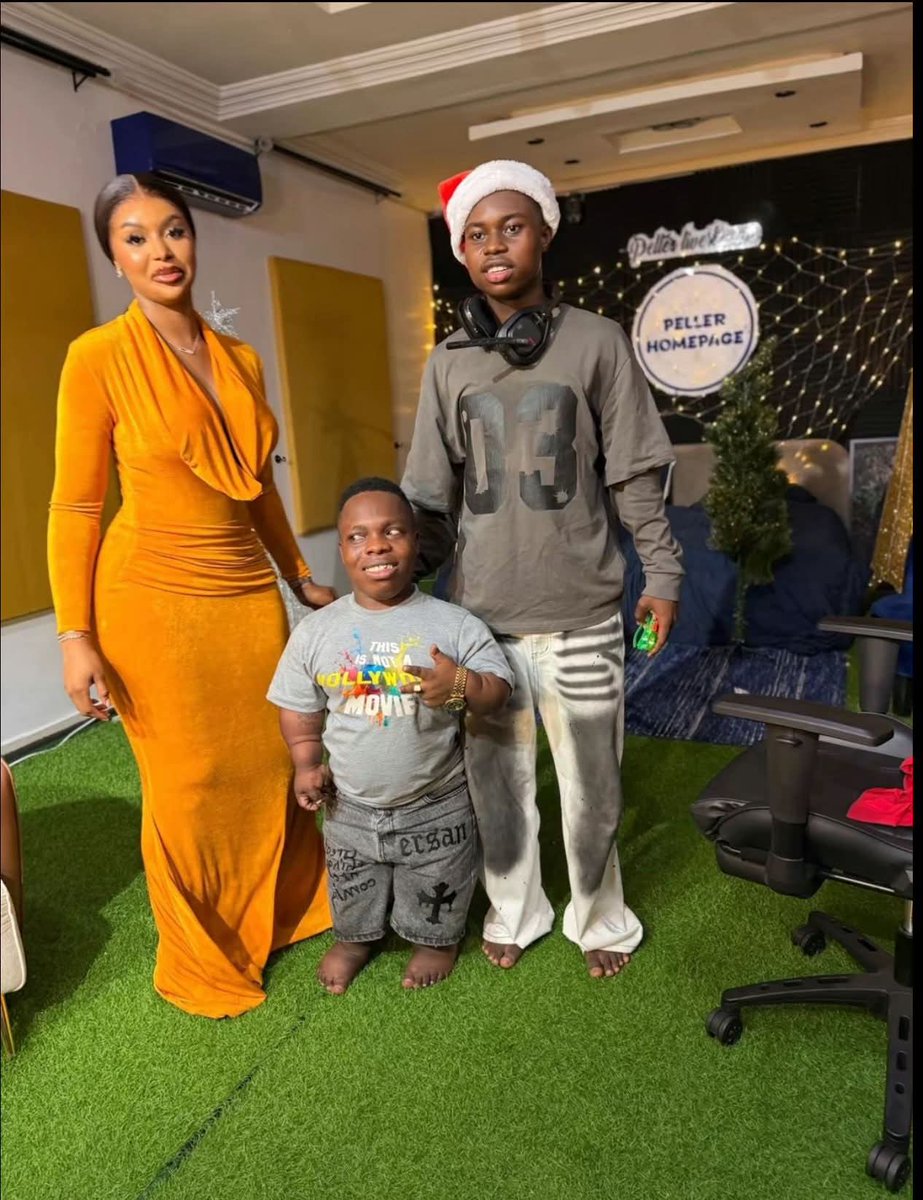 Stream9jaBlog's tweet photo. The richest billionaire in Africa shatta bundle #shattabundle #Shatta #peller #FYOP #fypシ https://t.co/fZoyZWm6si