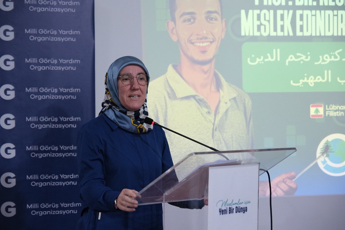 BeytiyeEkinci's tweet photo. Aklım, kalbim Beyrut"ta kalırken, coğrafyanın direnen çocukları İslamın direnme ve diriliş ruhunun ne demek olduğunu bizlere tekraren öğretti. Direnişin yurdu #Lübnan ve #Filistine ve bütün insanlığın saadeti için çalışan IMG (Uluslararası Milli Görüş Yardım Organizasyonu) teşekkür ediyorum.