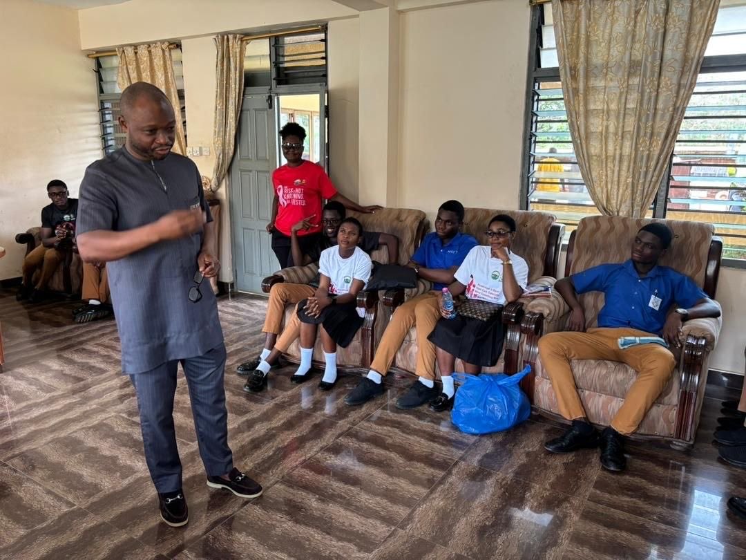 I was pleased to participate in the World AIDS Day celebrations alongside health workers, students, and staff of the Bekwai Municipality. The event sought to raise awareness about HIV/AIDS and demonstrate support for those affected by the disease.
#WorldAIDSDay #WorldAIDSDay2025