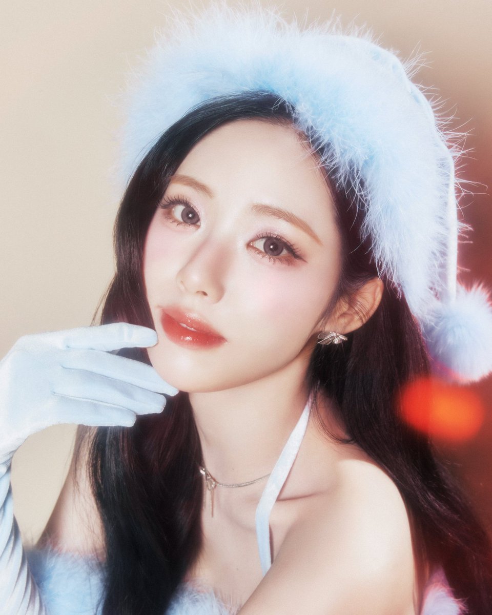 fav1an381149's tweet photo. #다시_찾아온_하얀_그리움 
#WhiteSnow_fromis_9 
새로운 캐롤이 찾아왔어요 https://t.co/eT80SLgULN