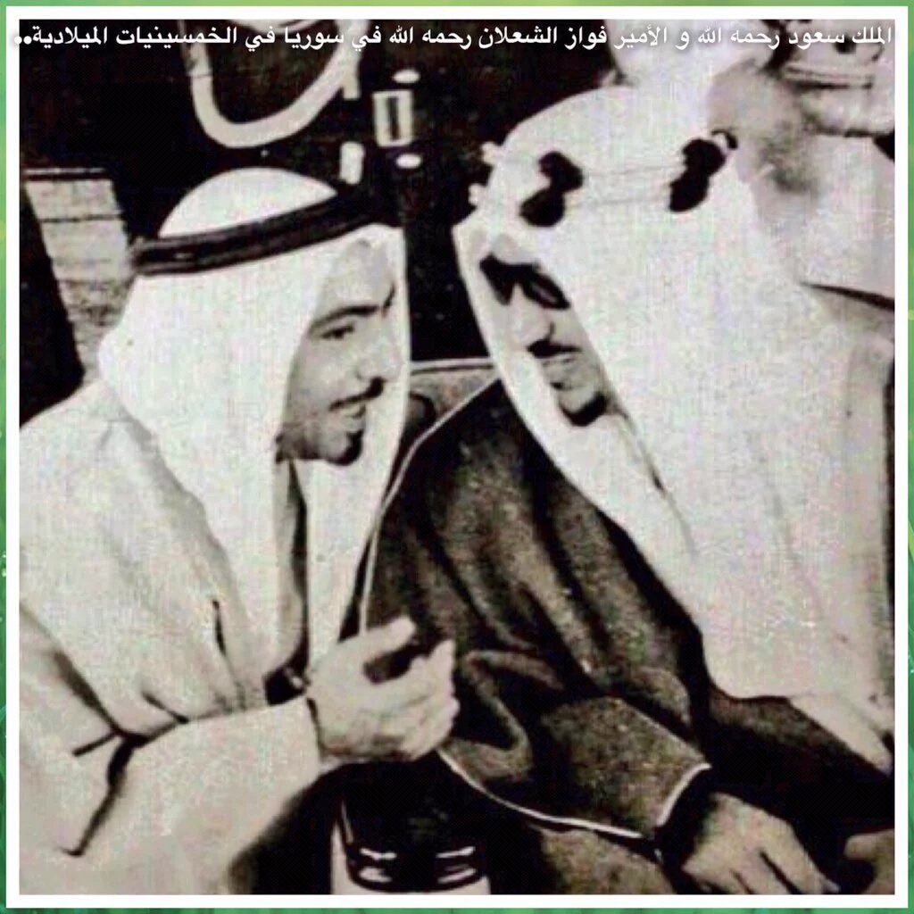 _Dhmii's tweet photo. @badrngihts1111 المعزب في هذا الفيديو هو الامير فواز الشعلان الملقب بأخو فوزه بعد ان ولاه جده النوري الشعلان امارة الرولة رحمهم الله جميعاً ويعود هذا الفيديو تقريباً الى الثلاثينيات الميلادية ، صور اخرى له https://t.co/7kbnNHDt19