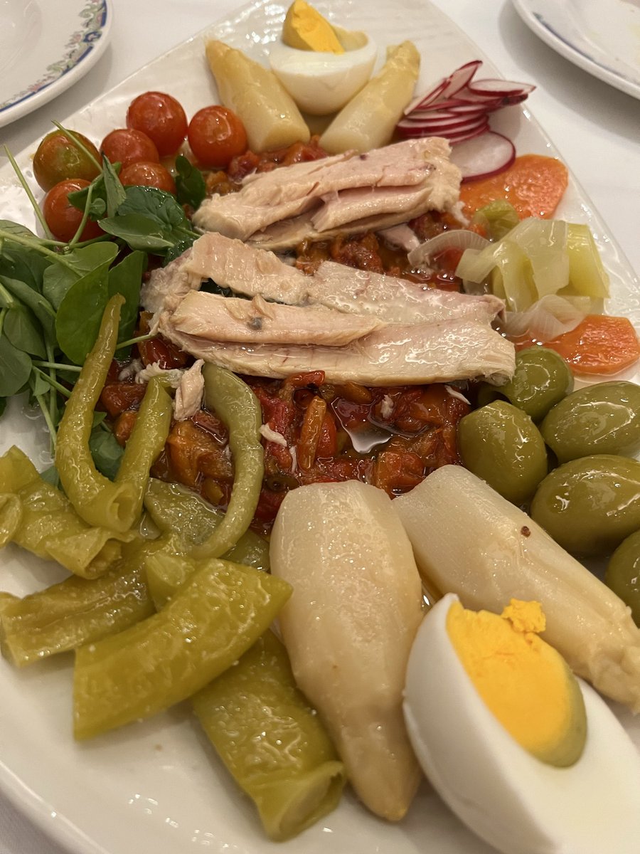 Hector Angulo tweet media