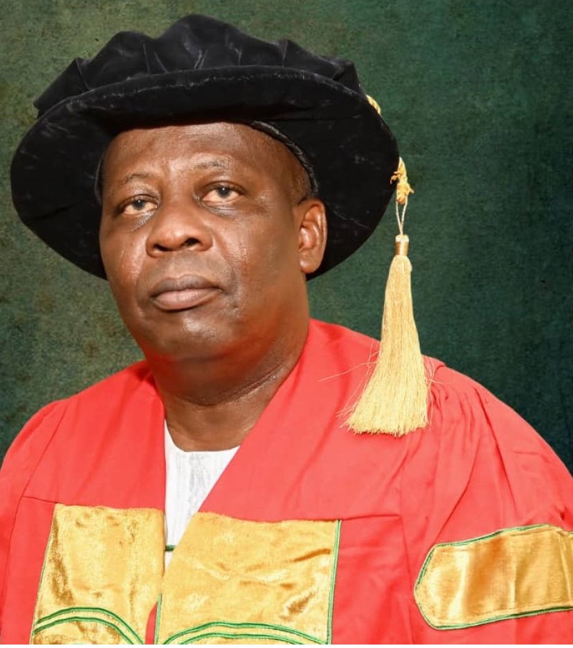 insideEDE's tweet image. Professor Siyan Oyeweso is late. The prominent professor of history and proud Ede born is reportedly dead at the early hours of today.
Our outmost condolences to his immediate family, relatives, friends, Ede, UNIOSUN and OAU at large. 
May his soul rest in peace. 

#InsideEde