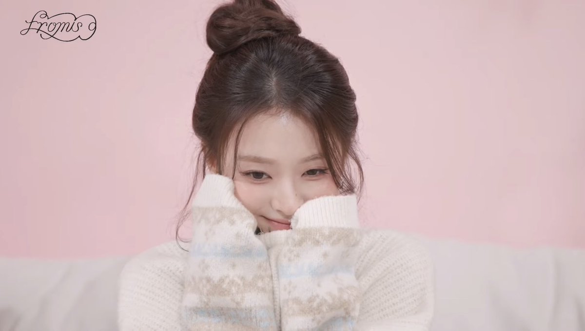 onestar12039's tweet image. 5명의 산타로 돌아왔습니다
#다시_찾아온_하얀_그리움 
하얀 그리움으로 돌아옵니다
#WhiteSnow_fromis_9
프로미스나인 이번에도 대박나자