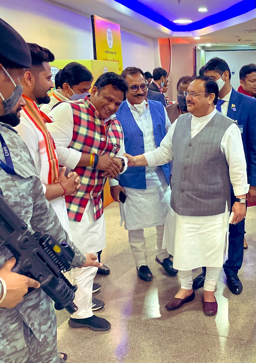 विश्व के सबसे बड़े राजनीतिक संगठन भारतीय जनता पार्टी के राष्ट्रीय अध्यक्ष, केंद्रीय मंत्री, कुशल संगठनकर्ता श्री <a href="/JPNadda/">Jagat Prakash Nadda</a> जी को जन्मदिन की हार्दिक बधाई व शुभकामनाएं |
जनसेवा के प्रति आपका गहन समर्पण तथा अद्भुत संगठनात्मक क्षमता भारतीय लोकतंत्र की शक्ति को और अधिक प्रखर बनाती है ।