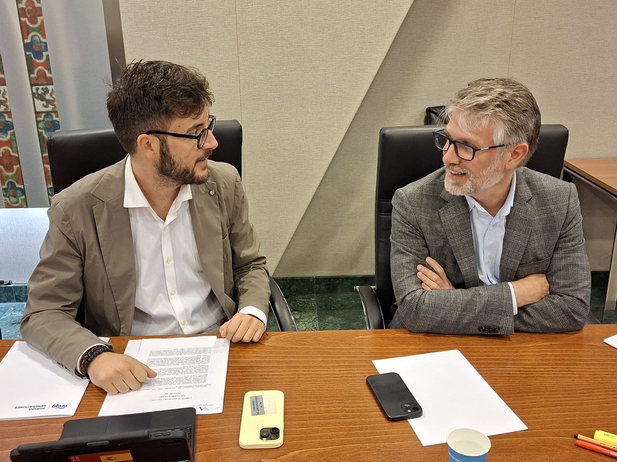 🏛 Participamos en la Comisión de Educación y Cultura de la Asamblea Regional, presidida por <a href="/CAlbaladejo/">Carlos Albaladejo</a> 

Presentamos una iniciativa:
☑ Priorizar la contratación de deportistas de alto rendimiento para cubrir plazas en instalaciones deportivas