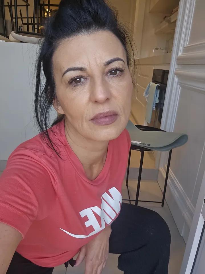 Vida_blnka's tweet image. Holaaa, buen día planeta 🌍 vamos a por el martes con amor alegría y mucha energía 😘😘😘🌹🍀🌺🥰💚❤️💛💜 vamossss 🌈🌈🌈🌈