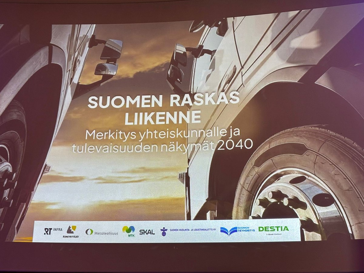 Miltä näyttää raskaan liikenteen kokonaiskuva ja tulevaisuus? Tästä keskustelemme tänään #tavaraliikenteenajankohtaispäivä <a href="/SKALry/">SKAL ry</a> <a href="/RikuHuhta/">Riku Huhta</a>
Raportissa myös <a href="/INFRA_ry/">INFRA ry</a> <a href="/metsateollisuus/">Metsäteollisuus</a> <a href="/MTKry/">MTK</a> <a href="/SHLL_ry/">Suomen Huolinta- ja Logistiikkaliitto ry - SHLL</a> <a href="/tieyhdistys/">Suomen Tieyhdistys</a> <a href="/DestiaOy/">Destia Oy</a>
