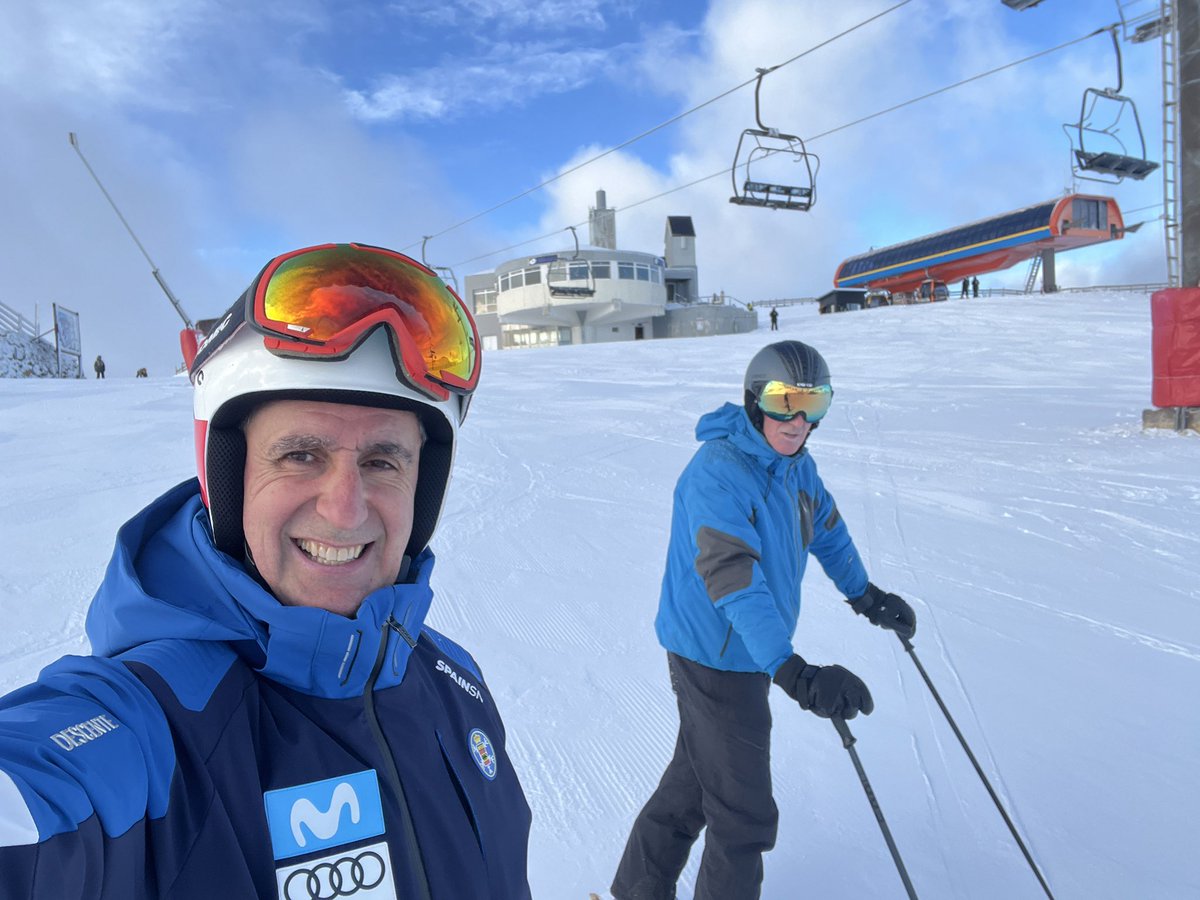 Comienza otra temporada en <a href="/VPajaresOficial/">Valgrande-Pajares</a> ⛷️⛷️🧡