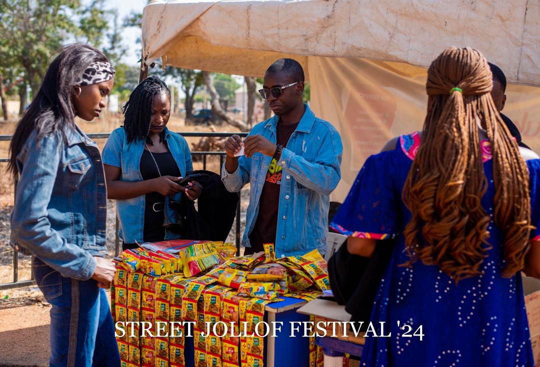 SuperSlimEli's tweet image. STREETEAT JOLLOF FESTIVAL IS BACK!
What to expect:
Good vibes
Great Jollof
Old school groove
30+ jollof recipes live cooking demo.
Glutton challenge
Games

📍 Fwavwei Junction
📅 Dec. 21, 2025
🎟 ₦2,000
Ticket:
selar.com/294dk8500s

#StreetEatJollofFestival25
#JollofOnTheGo