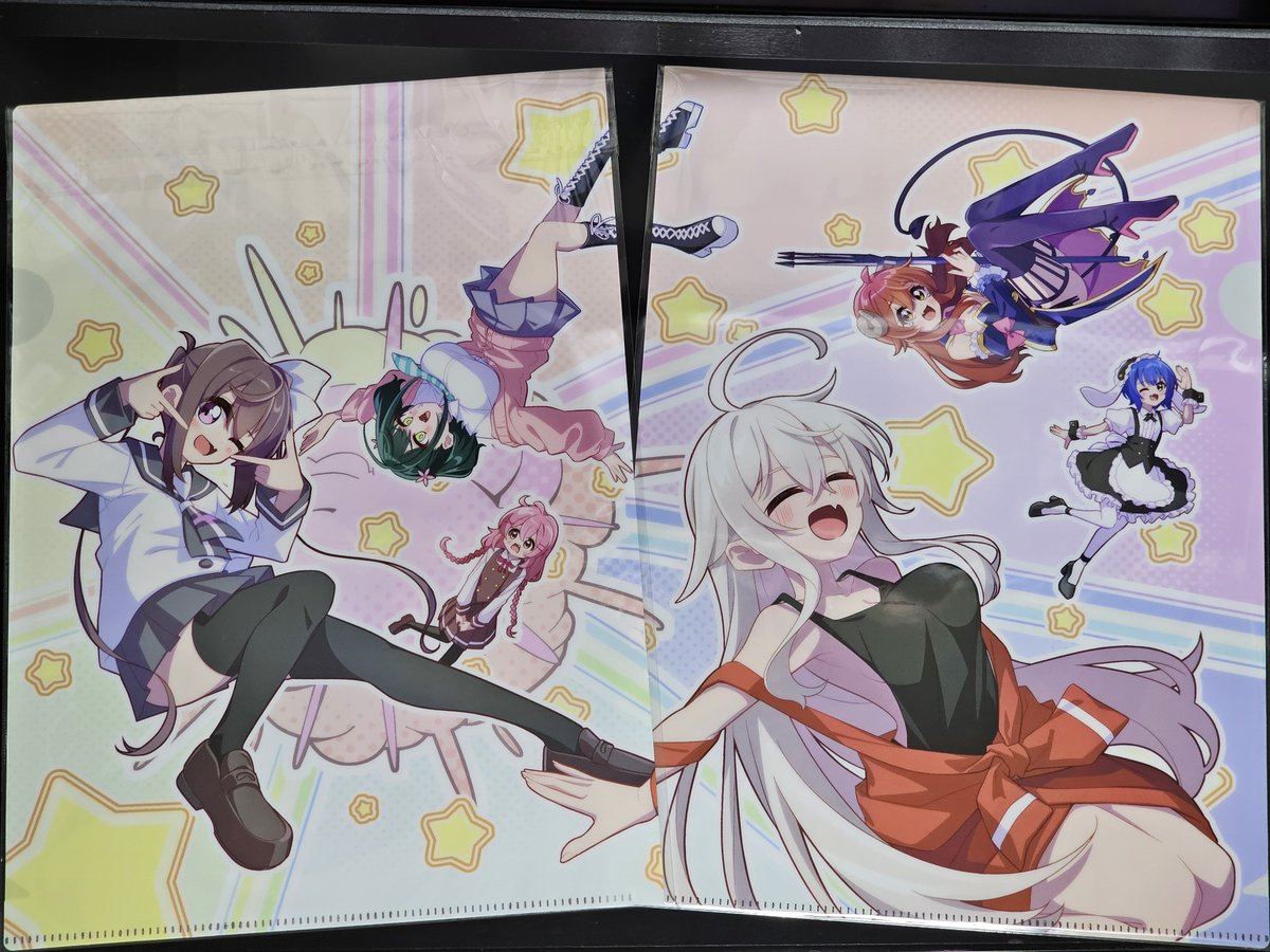 恒例ですが、今回も表紙絵クリアファイルを作りました。
あーでぇ(<a href="/Erde_0/">あーでぇ</a>)さんのイラストを使用させていただいたもので、合同誌購入者限定（参加者も可）頒布したいと思います。
自分が欲しかっただけなので数量は十数枚くらいしかありませんが、もしよろしければこちらもどうぞ！