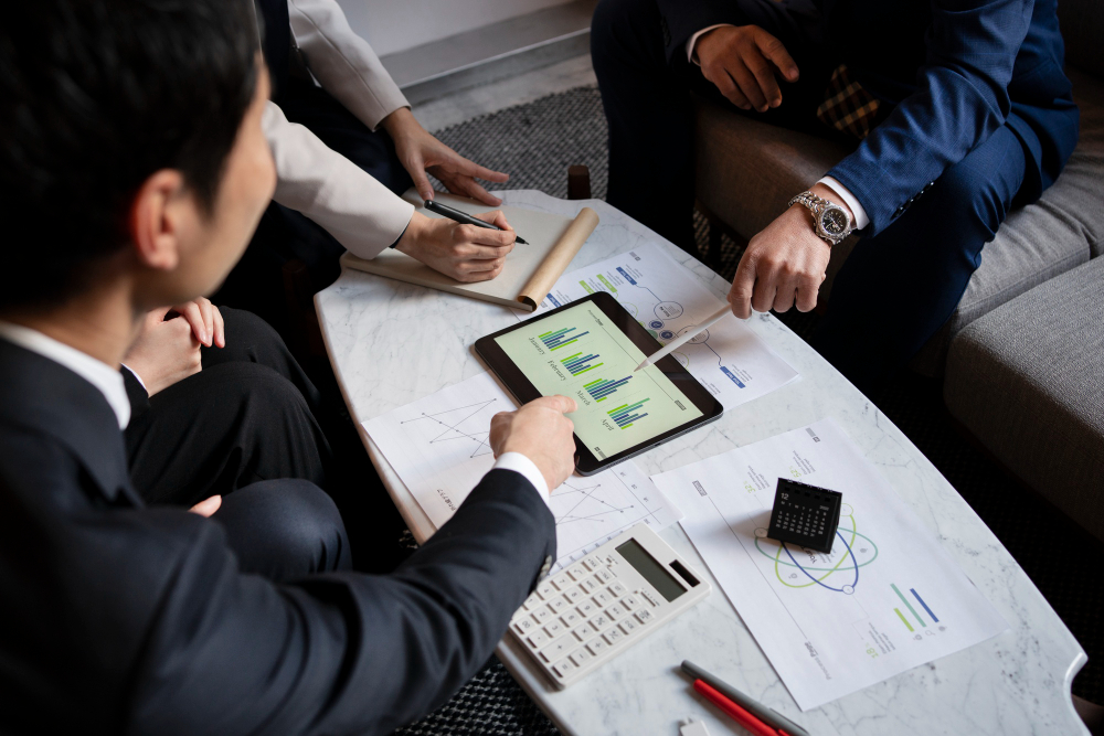 AssetAcademy's tweet image. Sustainability-infused #AssetManagement skills can give you a competitive edge in the labour market. It also helps businesses attract more clients. If you&apos;re looking for a trainer who cares about sustainability, try us. 

For more: heyor.ca/SnxgbK