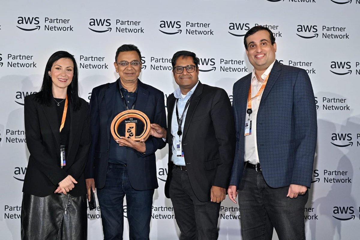 tech_mahindra's tweet image. We’re delighted to share that @tech_mahindra has been recognized as the Amazon Web Services (AWS) Industry Partner of the Year for #Telco, Media, Entertainment, Gaming &amp;amp; Sports globally at AWS re:Invent 2025. This marks our third consecutive Partner of the Year award!

This…
