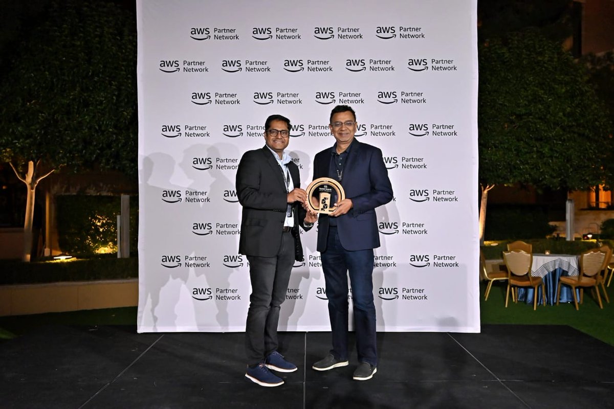 tech_mahindra's tweet image. We’re delighted to share that @tech_mahindra has been recognized as the Amazon Web Services (AWS) Industry Partner of the Year for #Telco, Media, Entertainment, Gaming &amp;amp; Sports globally at AWS re:Invent 2025. This marks our third consecutive Partner of the Year award!

This…