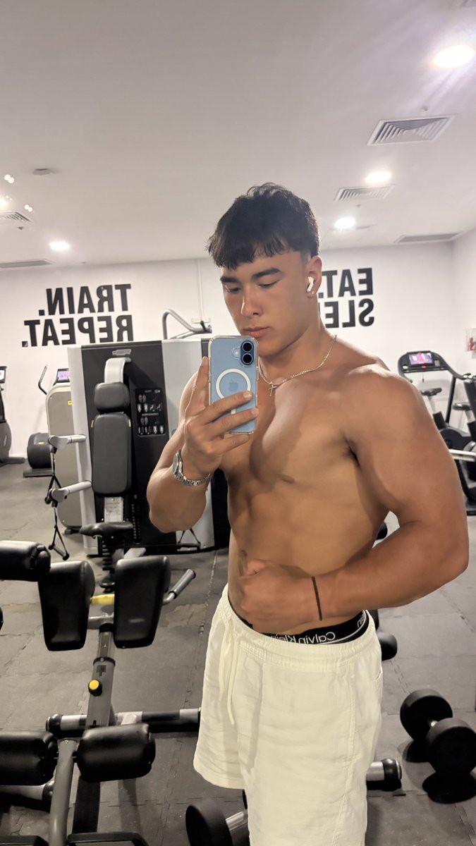 Angus Whitby tweet media