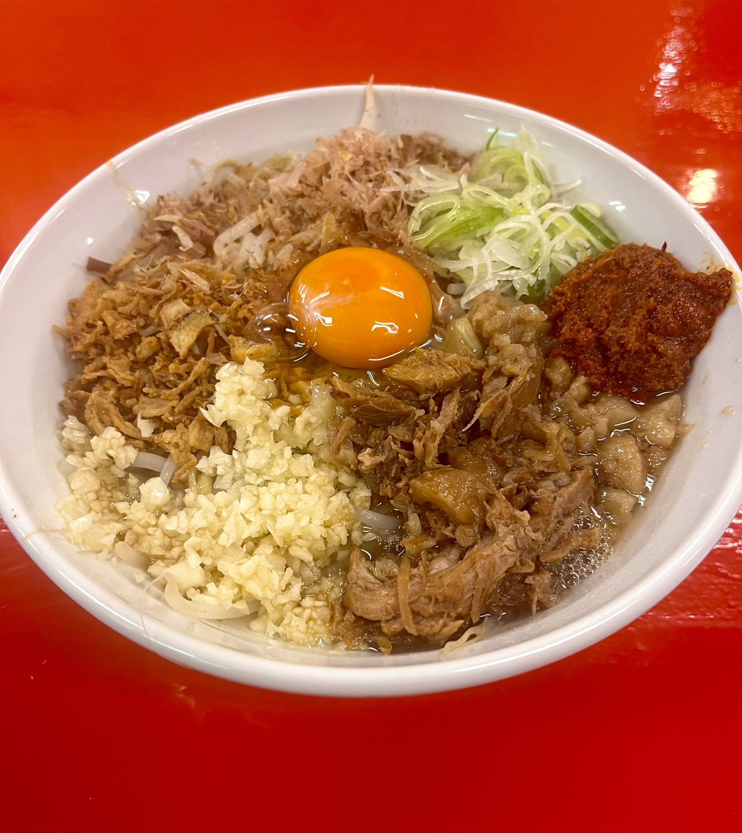 本日のオススメ
"辛味まぜそば"

＃マシマシらーめん物語東大阪店
＃オススメ
＃二郎系まぜそば
＃汁なし
＃東大阪グルメ
＃晩ご飯