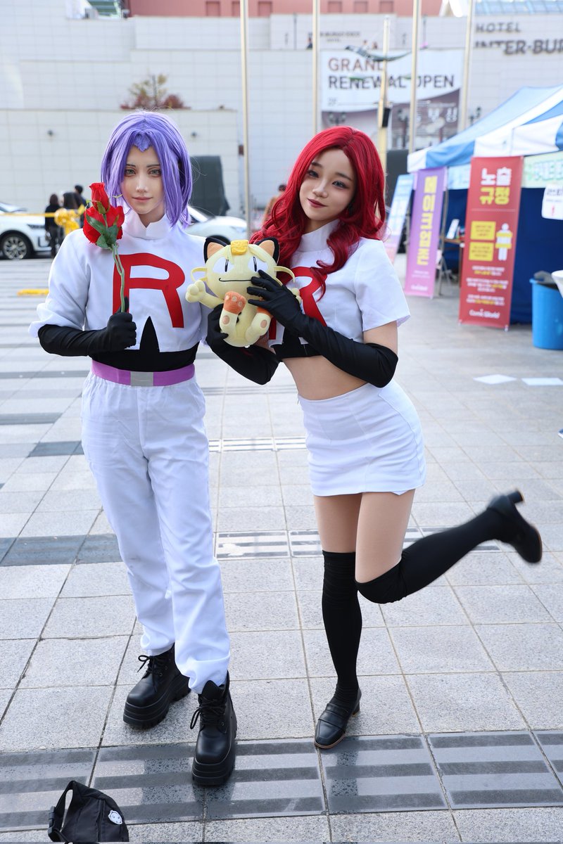 대구 코믹월드 로켓단 입니다.

로사와 로이 그리고 나옹인형

<a href="/yeongsu_1125/">영수/트친소(대코 토)</a> 
<a href="/ddddd357/">단 ◟(ᵔ ̮ ᵔ)͜💐 / 대코 토</a>