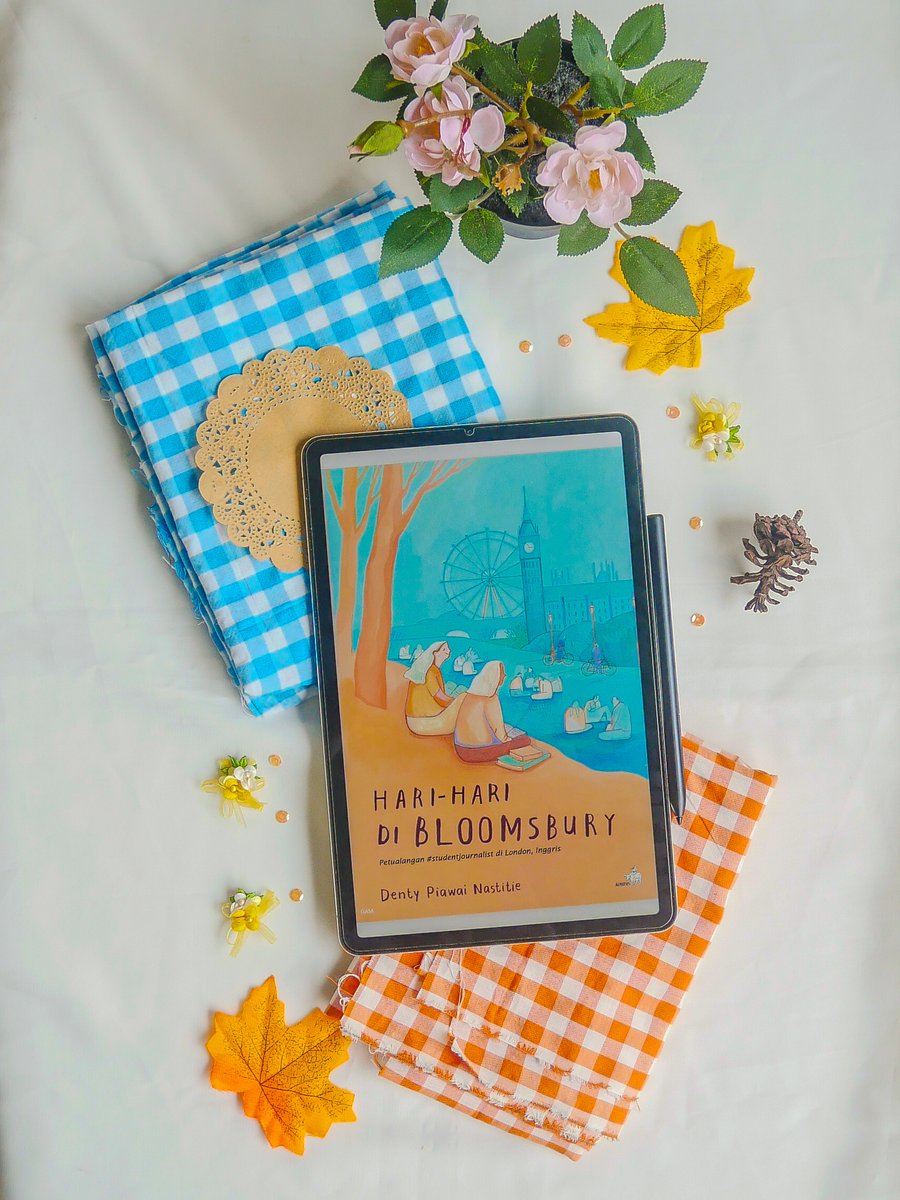 emonymphreads's tweet photo. REVIEW BUKU 📚: Hari-Hari di Bloomsbury: Petualangan #studentjournalist di London, Inggris

Penulis: Denty Piawai Nastitie
Desain sampul: Ifada J. Nisa
Penerbit: Penerbit Buku Kompas

Tentang pengalaman seorang jurnalis Harian Kompas yang menempuh pendidikan S2 di Inggris. https://t.co/KHiACQKNWw