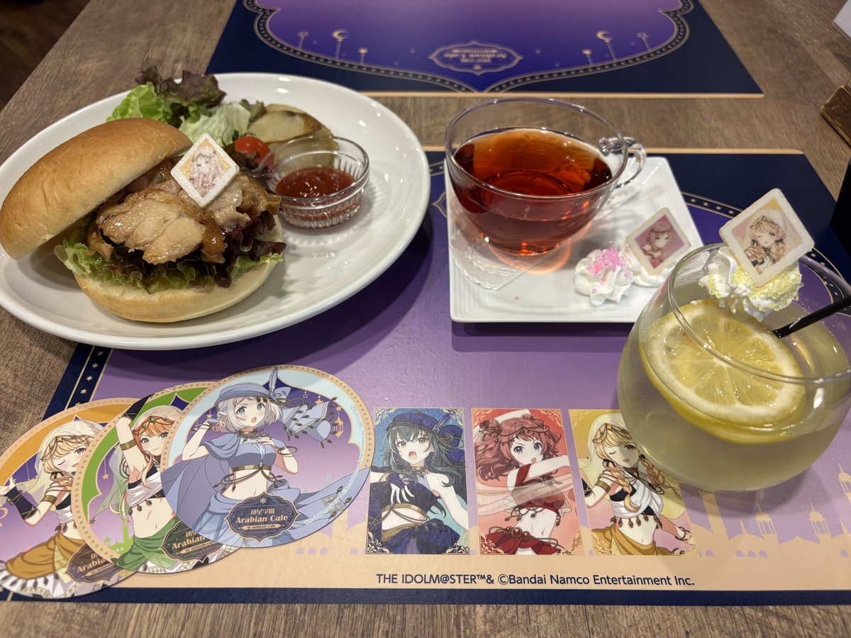 maple_0305ri's tweet photo. アニカフェ満足でございます(꒪¯꒳​¯꒪) https://t.co/2J7NDJbm6i