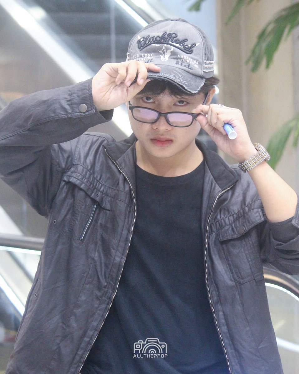 AllThePPop's tweet photo. 12012025 | Mactan Cebu International Airport

VLST MARKEU  Airport Arrival Photos

#VLST #PPOP #PPOPRise 
@VLST_official https://t.co/8c4JHFiIca