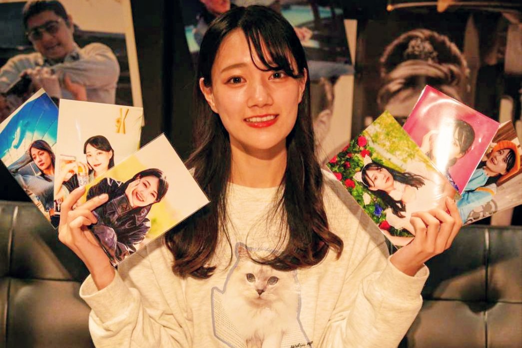 真夜中に挽歌 12/4(木)12時～限定配信販売 ○出演3人いずれかの直筆