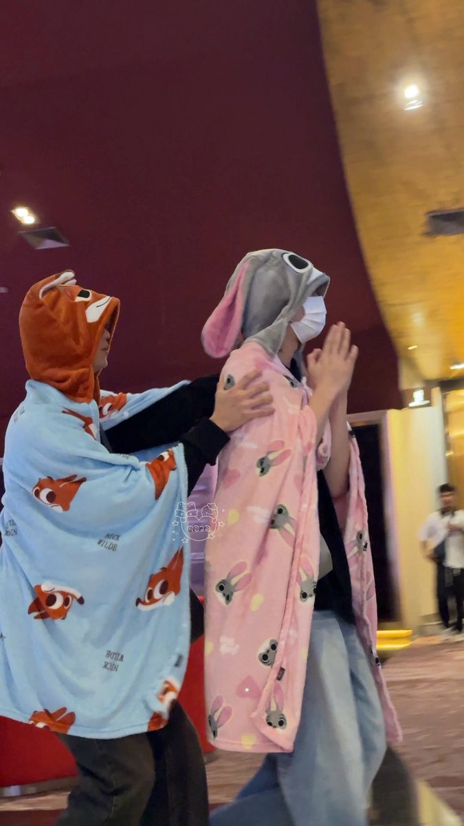 น่ารักอะ555555555555555555

#thomaskong #โทมัสก้อง