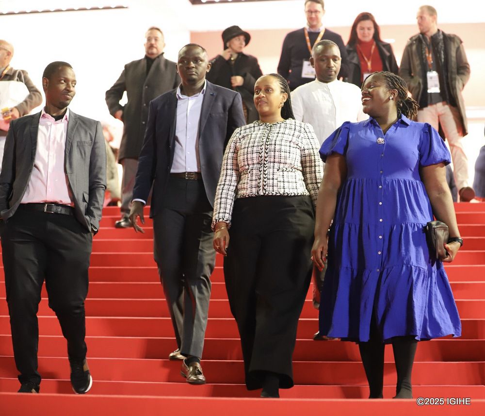 IGIHE's tweet image. 📸Photo📸

Cannes, 1er décembre, Irène Murerwa, (Chief Tourism Officer, RDB) et la délégation rwandaise ont franchi les célèbres marches du Palais des Festivals pour l&apos;ouverture officielle de l&apos;ILTM 2025.

📸:@Karirima1