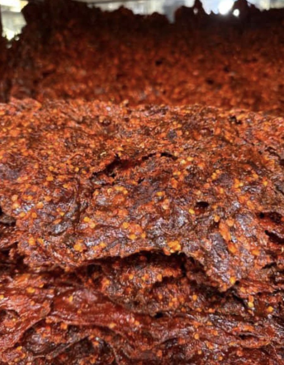 Let’s take 10 pre-orders on kilishi to kickstart!!! 
60g =3,000
300g =15,000
500g =20,000
1kg =30,000
2kg =58,000

Kindly send a dm to order and also Pls RT🙏
Thank you 😊