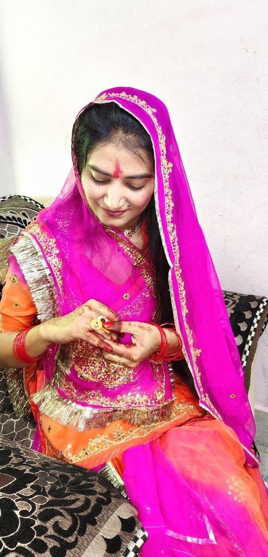 preetisingh169's tweet photo. Beginning of new journey 💍 
#सदा_शिव https://t.co/YKmp4ZsrQM