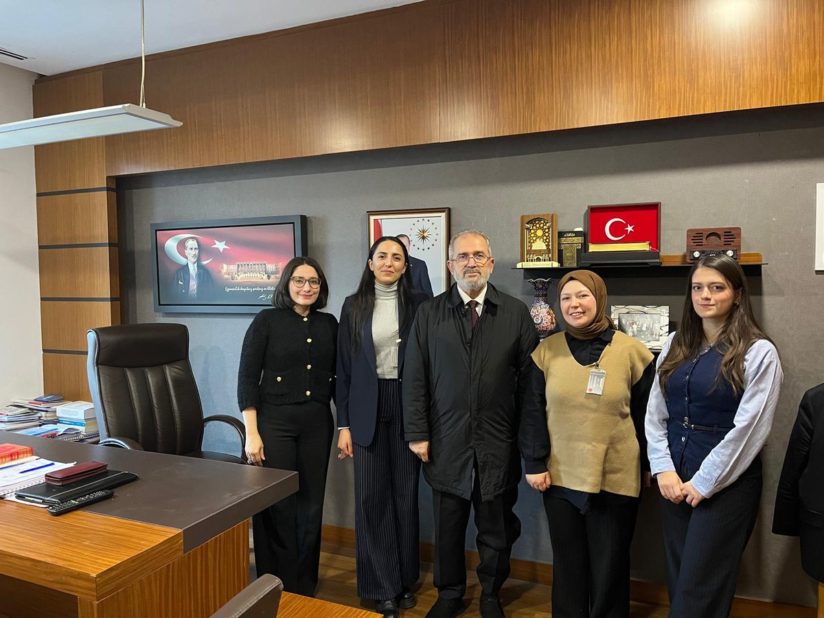 Diyarbakır milletvekili Mehmet Sait Yaz ile TBMM'de görüşme gerçekleştirdik. 

<a href="/mehmetsaityaz/">Mehmet Sait YAZ</a>

#MülakatMağdurlarıAnkarada