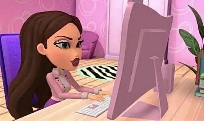 yo mirando mis destacadas una y otra vez porque soy mi mayor fan