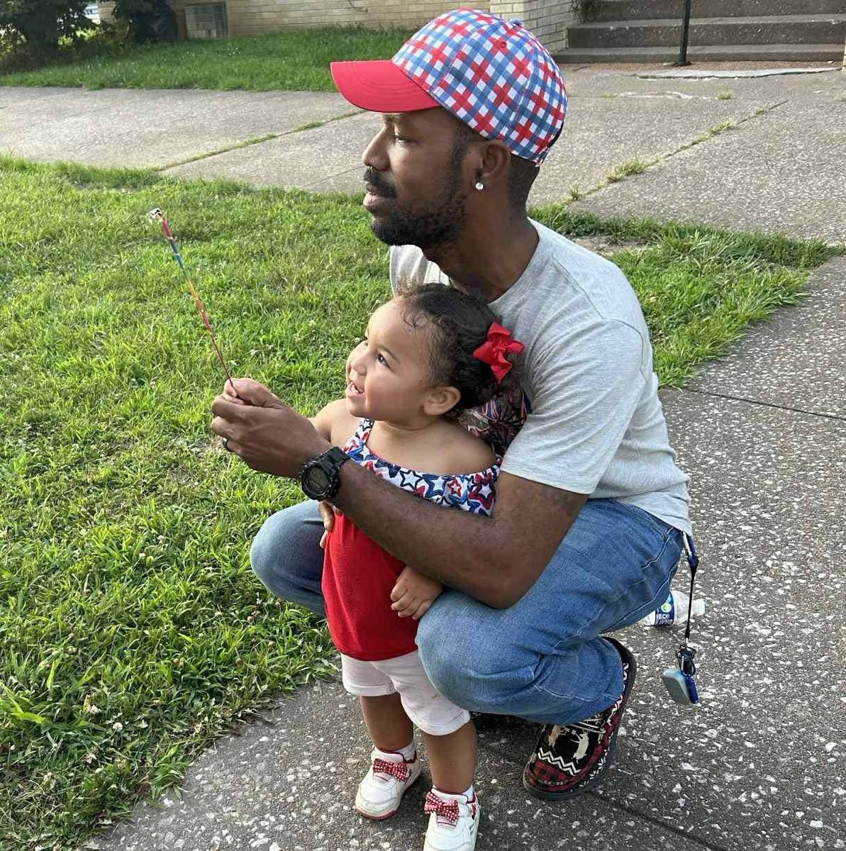 JAHPARKERH's tweet photo. 🚨🚨 happy birthday to my big bro @WessHKL i hope you enjoy your day brodie 🫱🏼‍🫲🏾 @HKLGamingFamily https://t.co/17MEFR9hq4