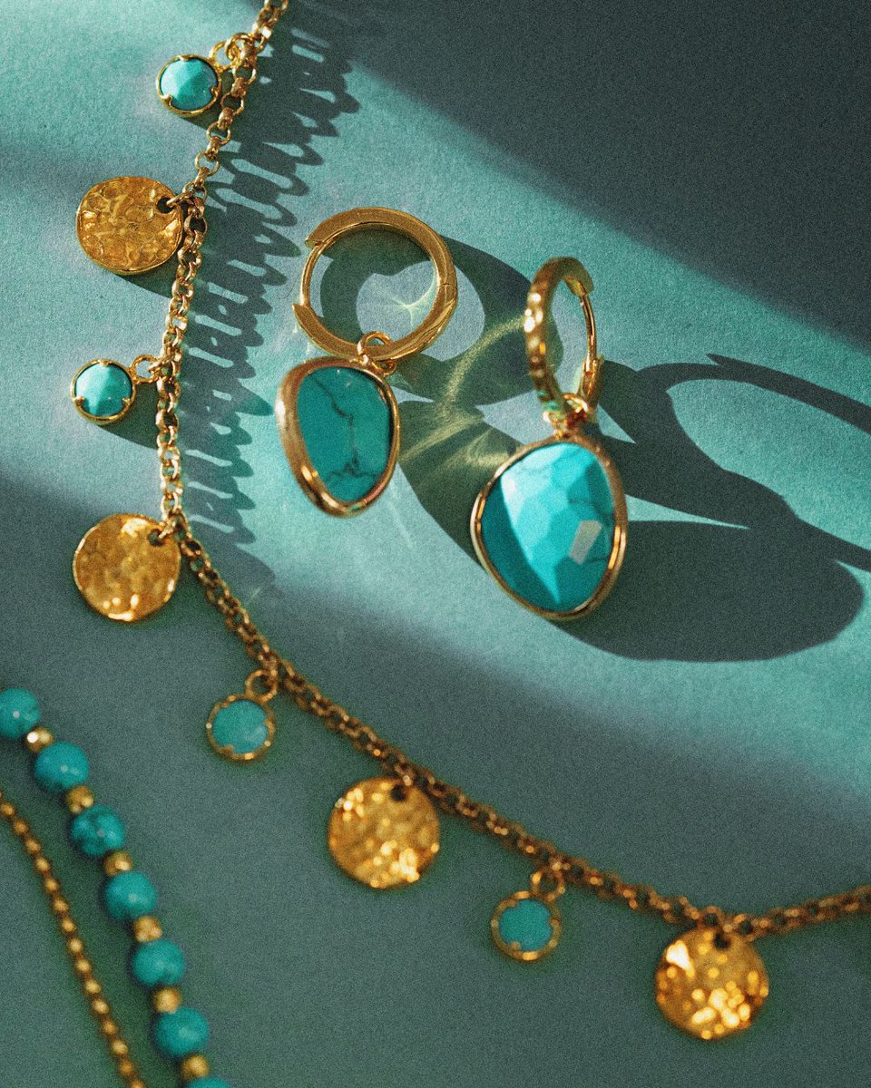 Hello Turquoise, the birthstone of December. Best known for bringing love, serenity and success, Turquoise is also one of the oldest protective gemstones and is thought to balance energy and keep away negativity.

bit.ly/4rCtKUQ