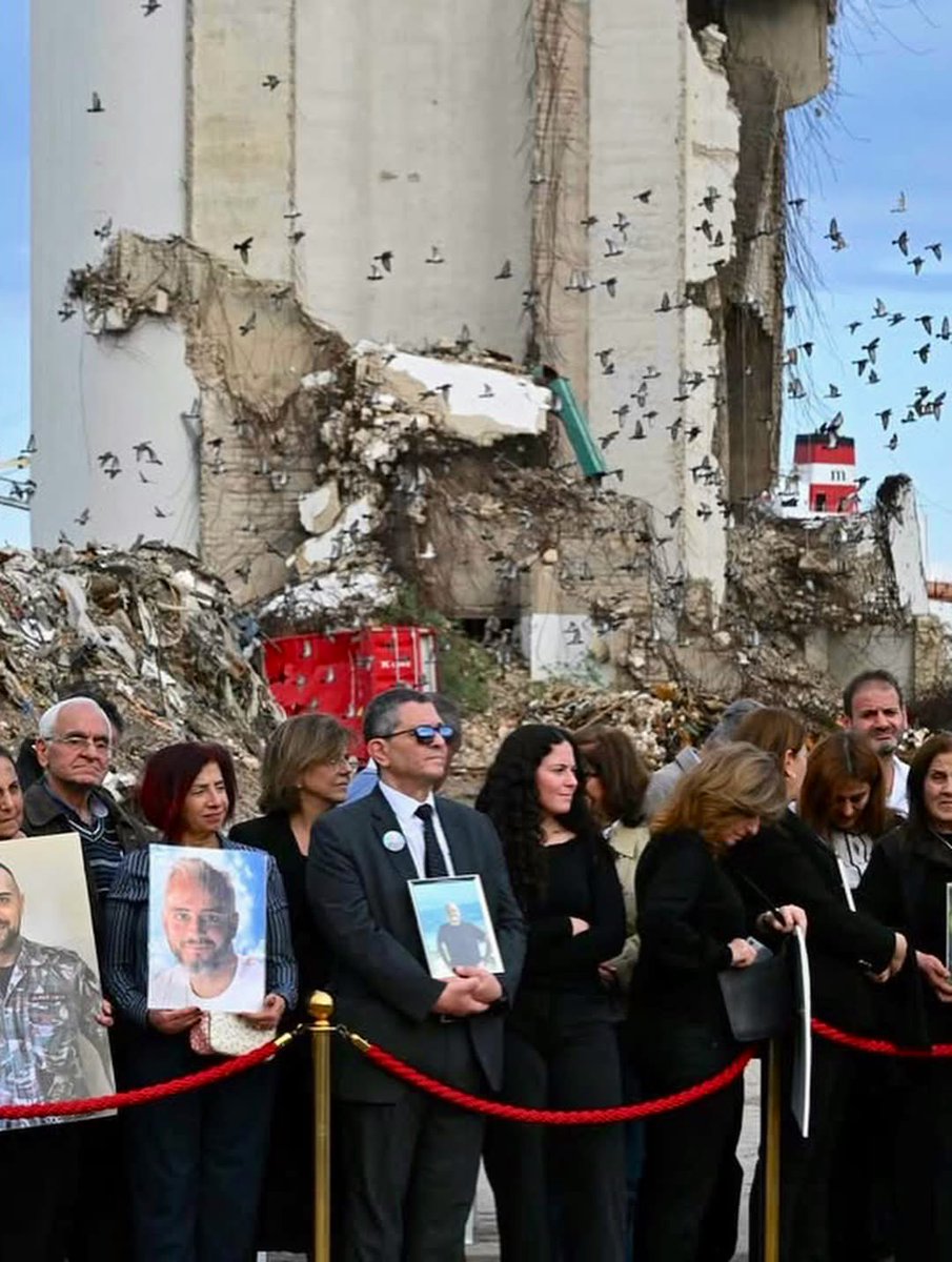 Hamish Cowell tweet media