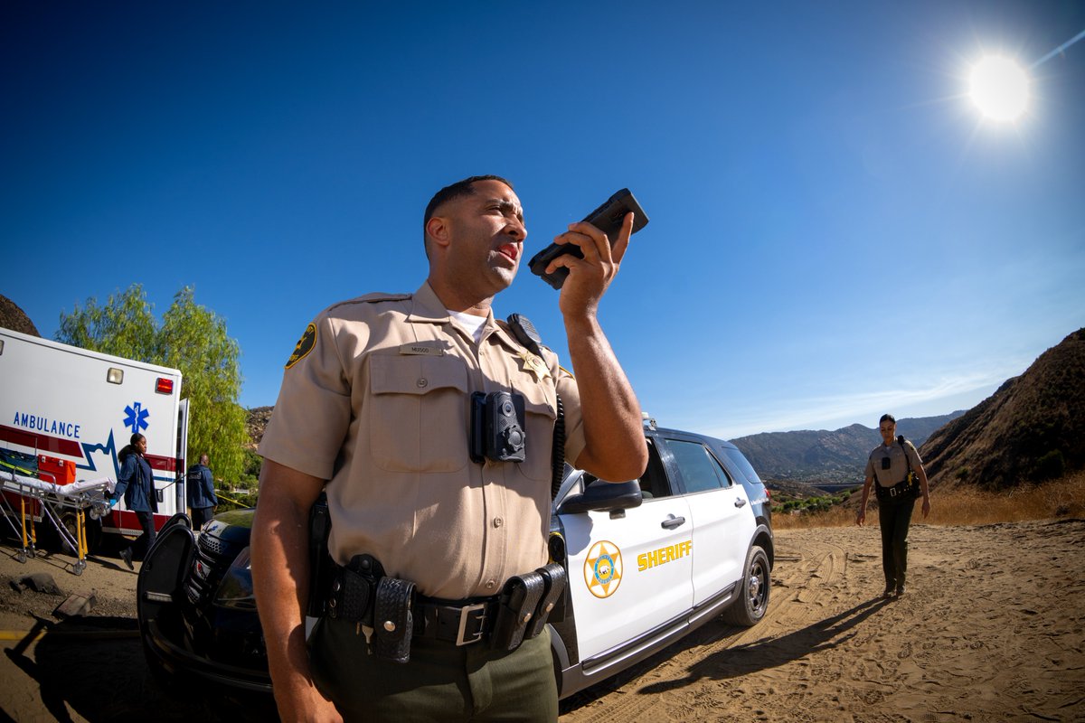 NLEOMF's tweet image. Emergencies don’t wait for signal. @TMobile’s T-Priority and T-Satellite support law enforcement wherever duty calls. Proud to have them as a Gold Corporate Partner. 

Learn more at T-Priority.com 

#NLEOMF #TMobile #TPriority #PublicSafety #FirstResponders